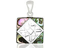 H�nge i silver. M�tt cirka 1,3x1,3 cm.