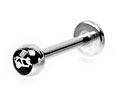 Labret p� n�tet. Kirurgiskt st�l. M�tt cirka 1.2x10 mm.