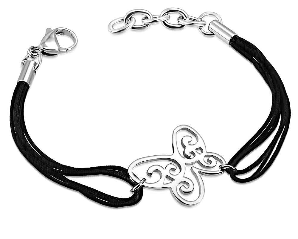 Armband i stål. Fjärilsutsmyckningen har storleken cirka 26x22 mm.