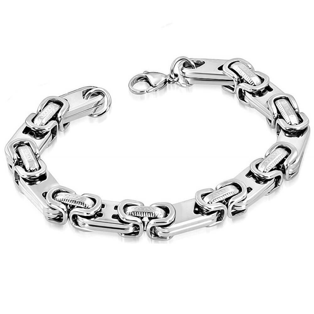 Armband i stål. Tjocklek cirka 8 mm.