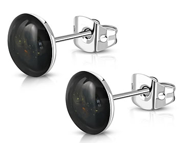 Svarta stiftörhängen. Diameter cirka 8 mm.