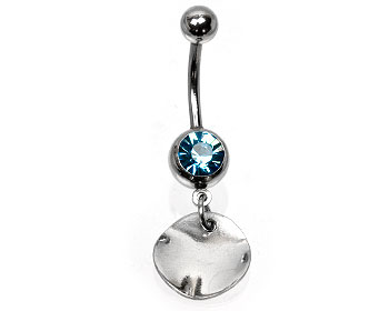 Smycke till navel. Tjocklek cirka 1.6 cm, lnägd cirka 1 cm.
